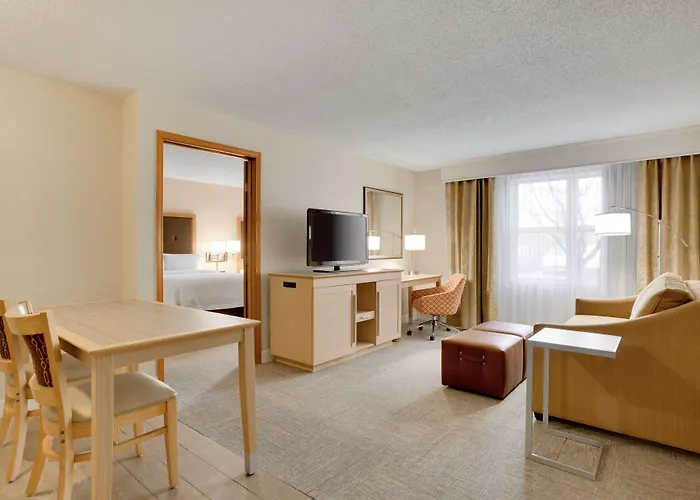 Hampton Inn & Suites Cleveland-Independence