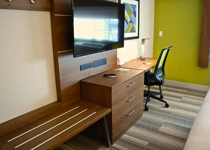 Holiday Inn Express Vancouver Airport-Richmond By Ihg
