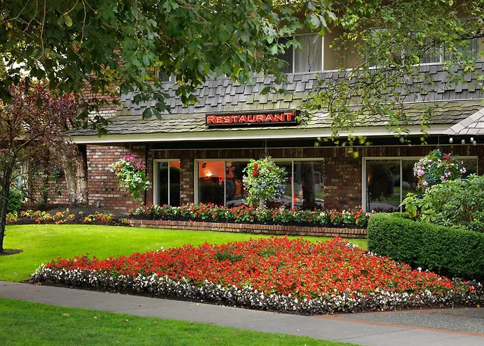 Royal Scot Hotel & Suites, Trademark Collection By Wyndham