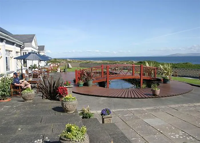 Connemara Coast Hotel