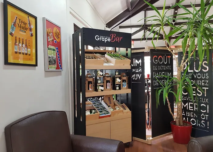 B&B Hotel Niort Sud Venise Verte