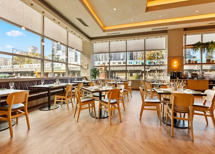 Clarion Suites Gateway