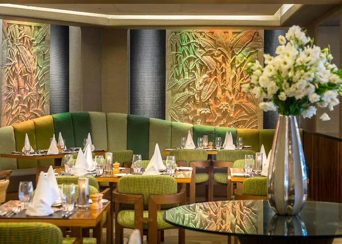 Four Seasons Hotel