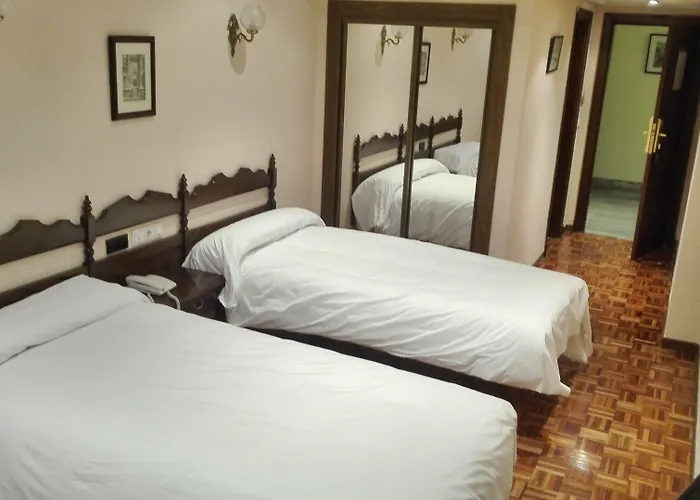 Hotel Castellano Centro