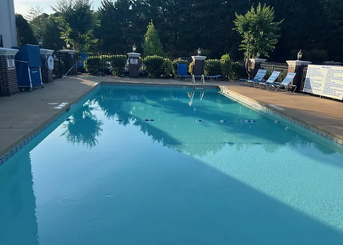Comfort Inn & Suites Dahlonega University Area