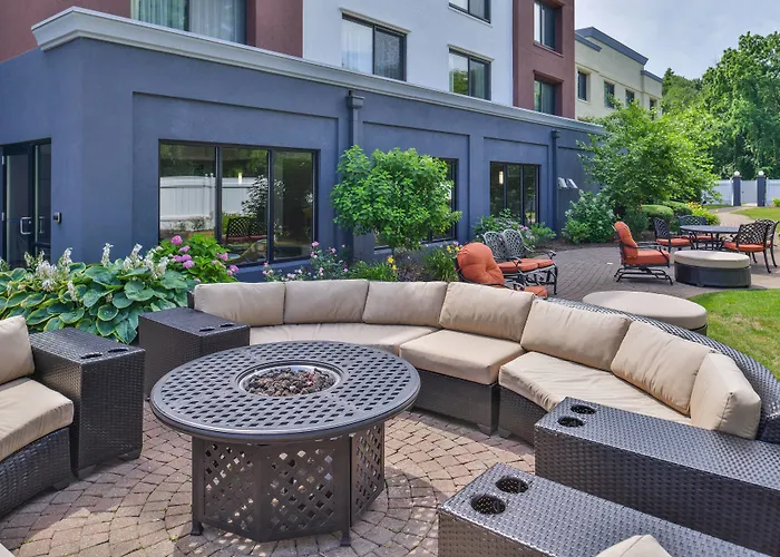 Fairfield Inn And Suites By Marriott Rochester West/Greece