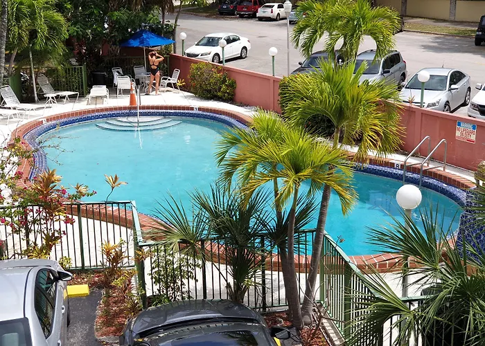 Hotel Chateaubleau Coral Gables