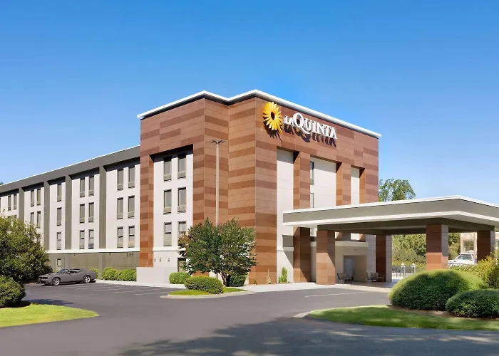La Quinta Inn & Suites By Wyndham Selma/Smithfield I-95