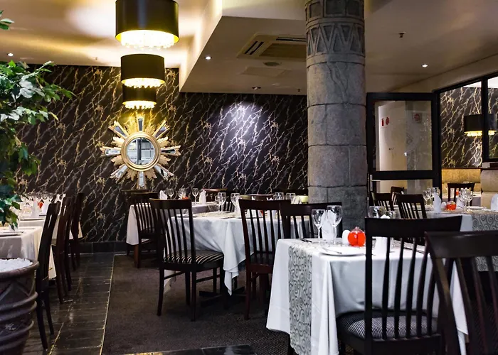 Cape Town Lodge Hotel