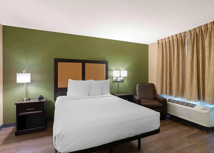 Extended Stay America Select Suites - Springfield - South