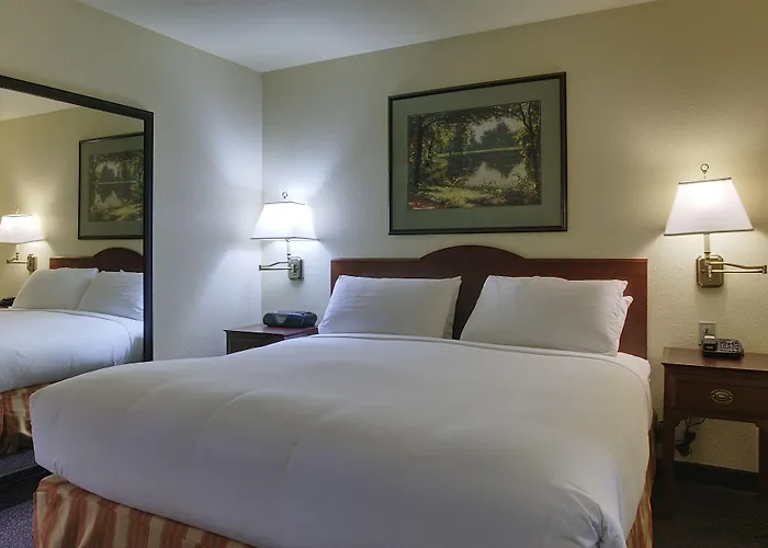 Larkspur Landing Extended Stay Suites Hillsboro