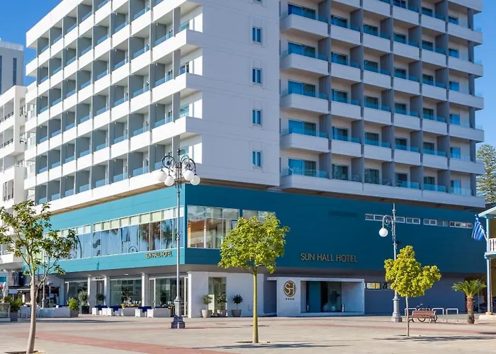 Sun Hall Hotel