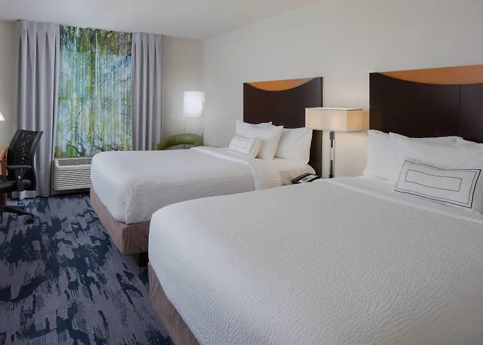 Fairfield Inn & Suites By Marriott Orlando Lake Buena Vista