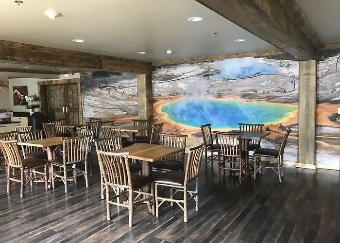 Clubhouse Inn