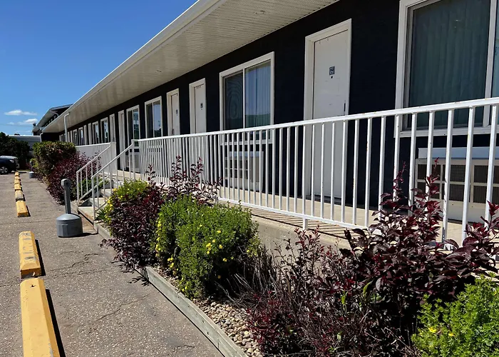 Coast Swift Current Hotel