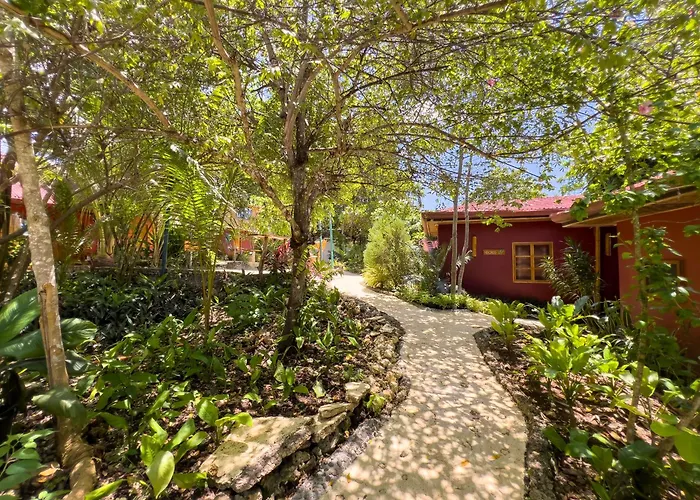 Nakabalo Guesthouse&Restaurant