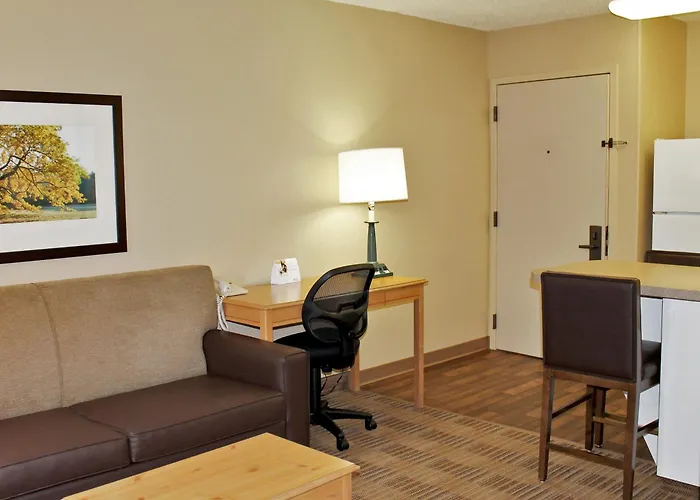 Extended Stay America Suites - Kansas City - Overland Park - Nall Ave