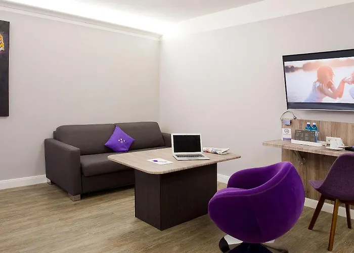 Plaza Inn Stays Design Dortmund