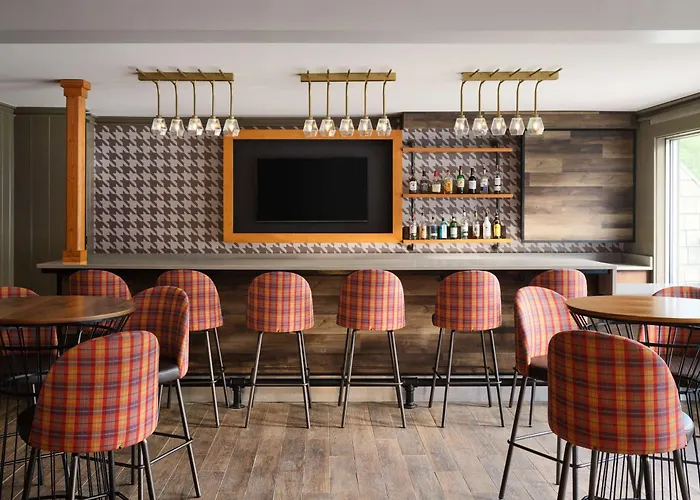 Killington Mountain Lodge, Tapestry Collection By Hilton