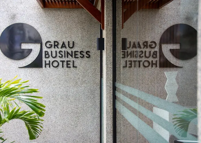 Grau Business Hotel