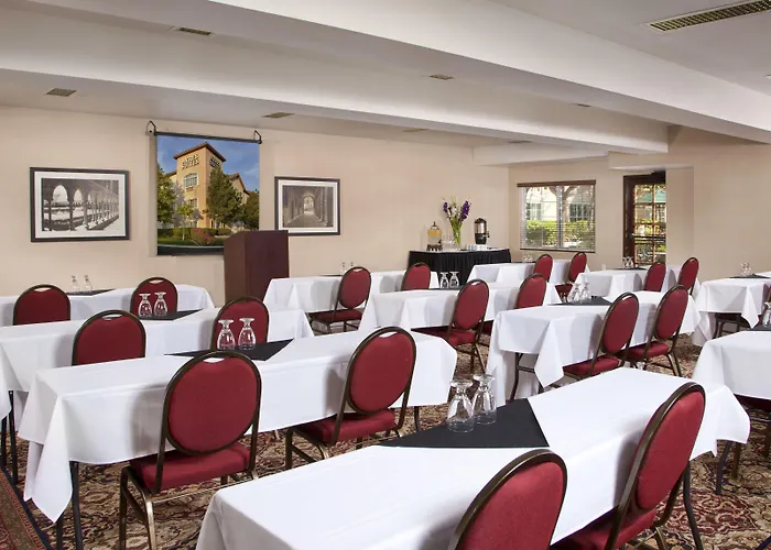 Ayres Suites Ontario At The Mills Mall - Rancho Cucamonga