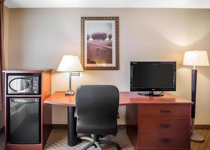 Rodeway Inn & Suites Salina South