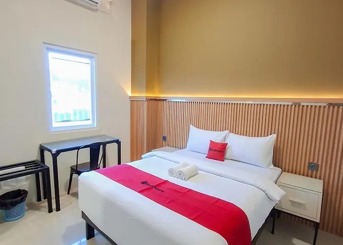 Reddoorz Plus Syariah At Lotus Residence