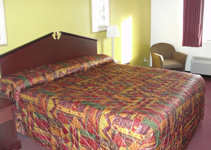 Econo Lodge Inn & Suites Mckinney - Plano North