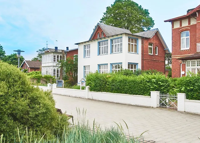 Villa Duenenblick Doppelzimmer Leuchtturm