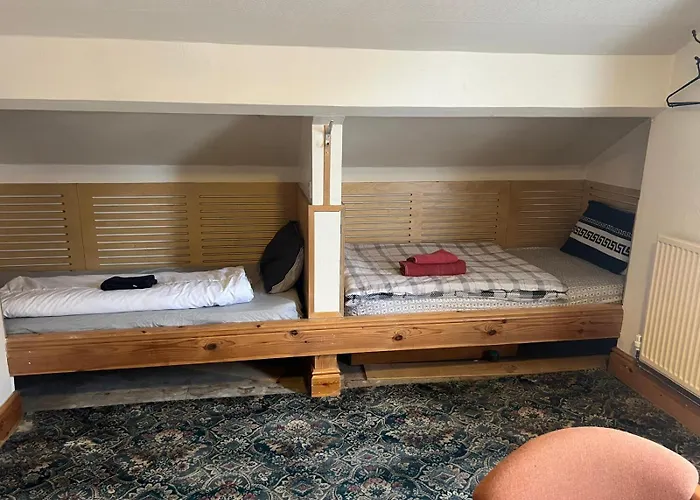 Hylands Hotel Family Room With Free Parking