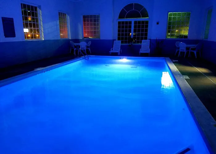 Microtel Inn & Suites By Wyndham London