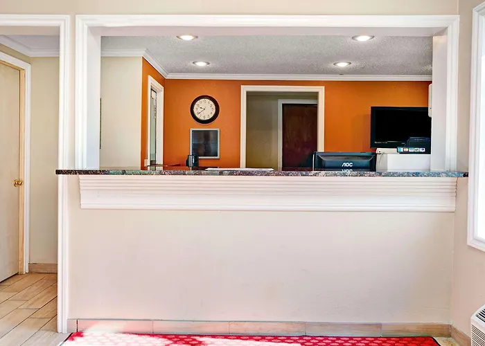 Knights Inn Detroit Area Sterling Heights