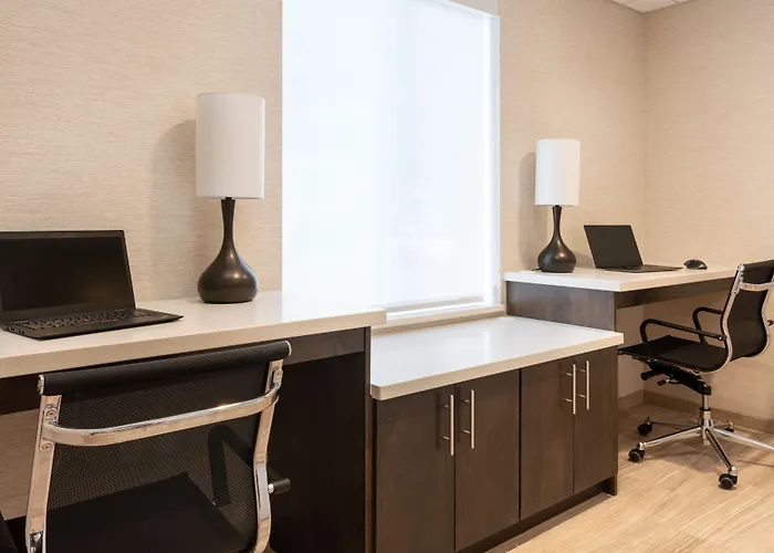 Days Inn & Suites By Wyndham Denver International Airport