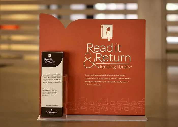 Country Inn & Suites By Radisson, Nevada, Mo