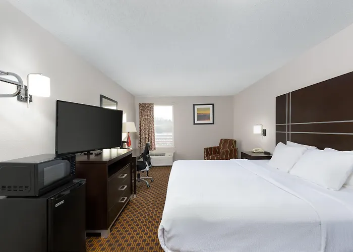 Super 8 By Wyndham Chattanooga East - Hamilton Place