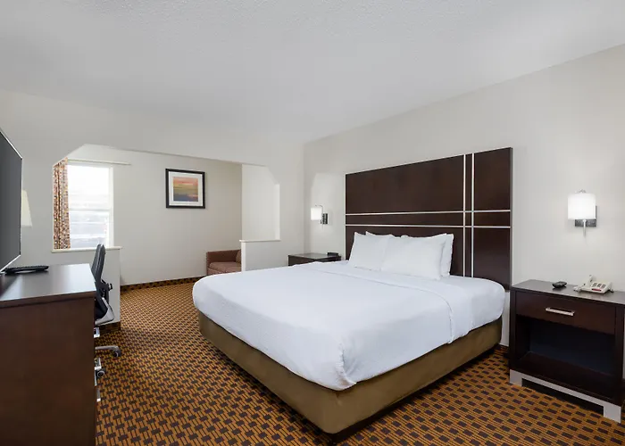 Super 8 By Wyndham Chattanooga East - Hamilton Place