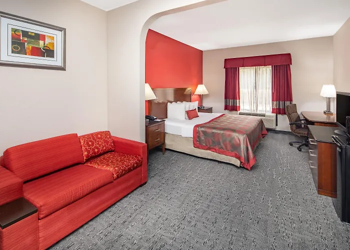 Ramada By Wyndham Alpharetta Atlanta North