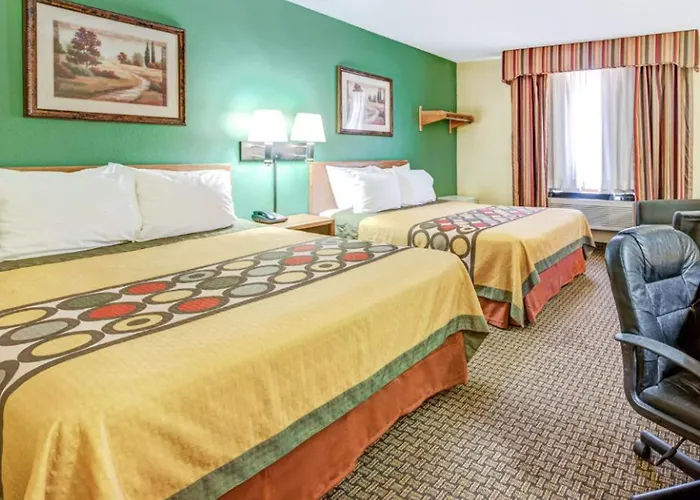 Super 8 By Wyndham Mckinney/Plano Area