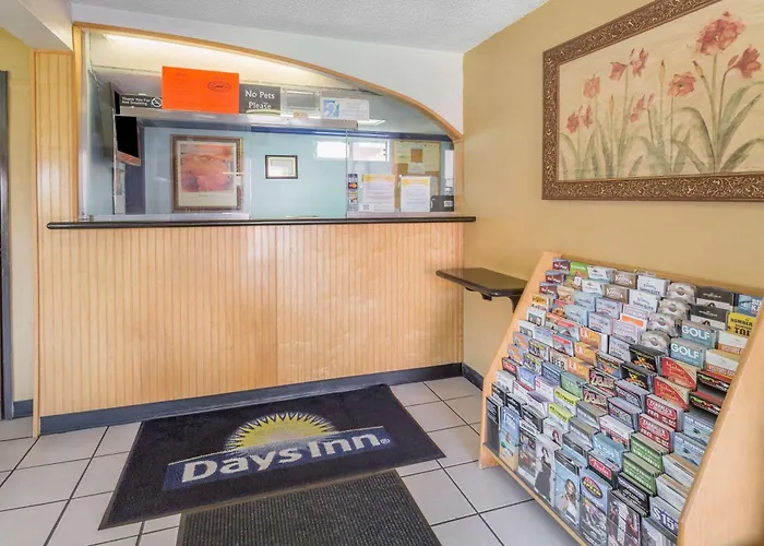 Days Inn By Wyndham In San Bernardino
