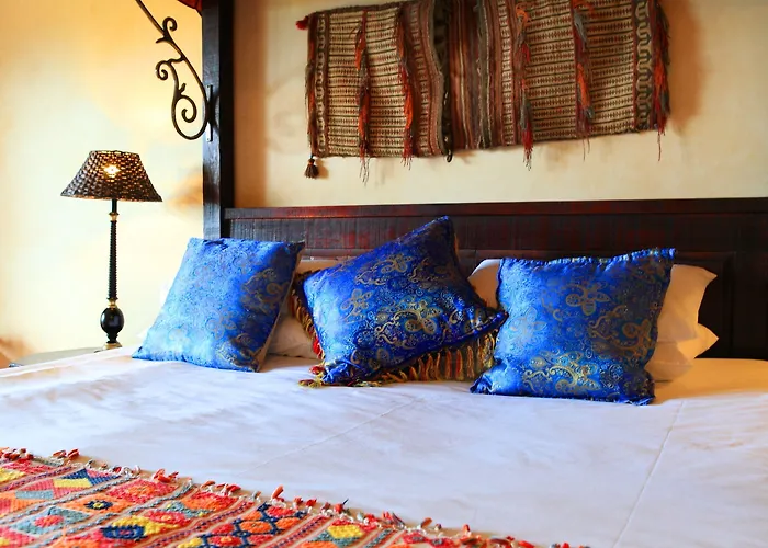 Far Hills Hotel
