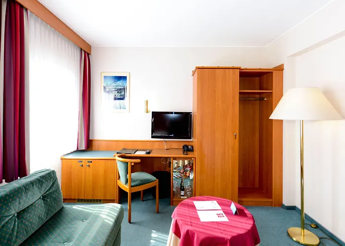 Hotel Christophe Colomb