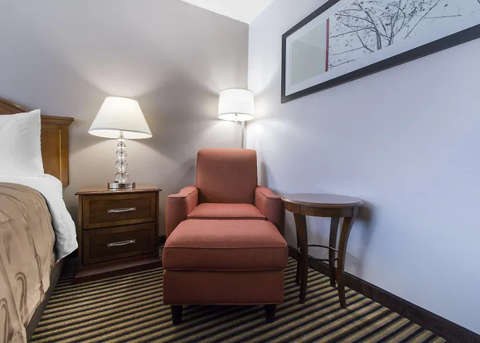 Ramada Bayside Inn&Suites Eureka