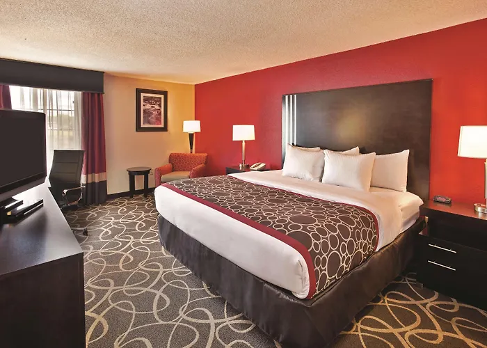 La Quinta Inn & Suites - New River Gorge National Park