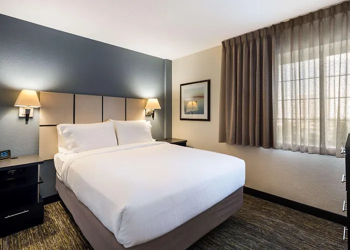 Sonesta Simply Suites Atlanta Gwinnett Place