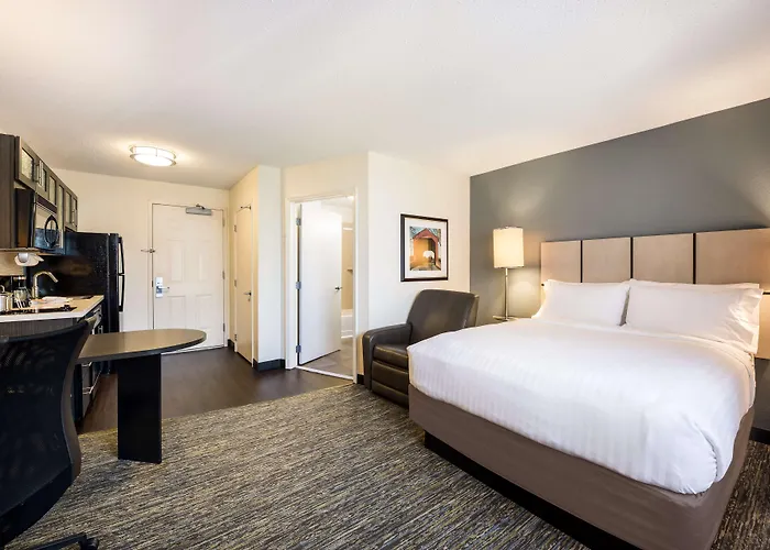 Sonesta Simply Suites Oklahoma City Airport