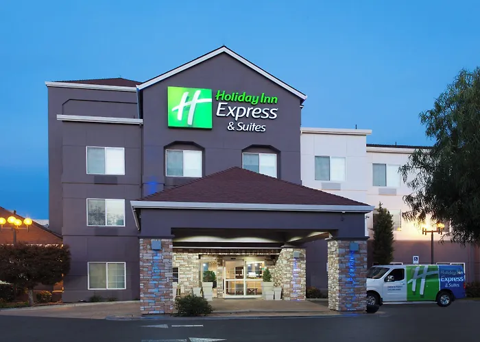Holiday Inn Express & Suites Oakland - Airport By Ihg