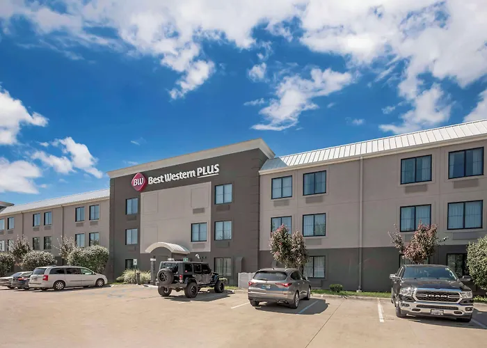 Best Western Plus Lafayette Hotel University Area