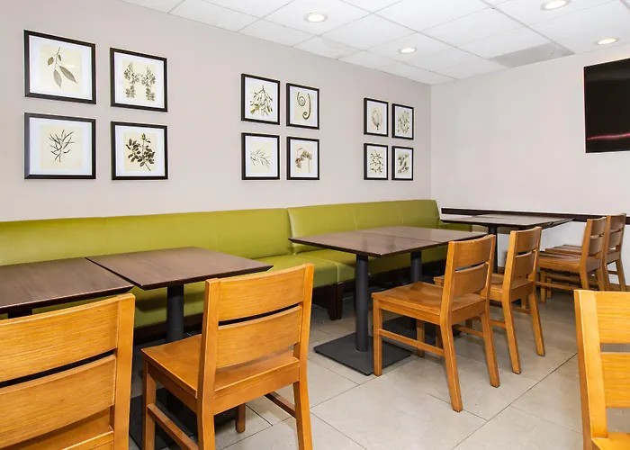 Country Inn & Suites By Radisson, Rapid City, Sd