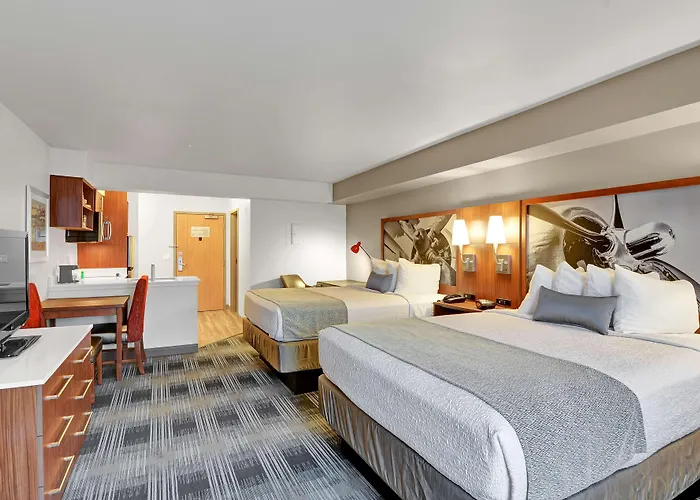 Executive Residency By Best Western Navigator Inn & Suites