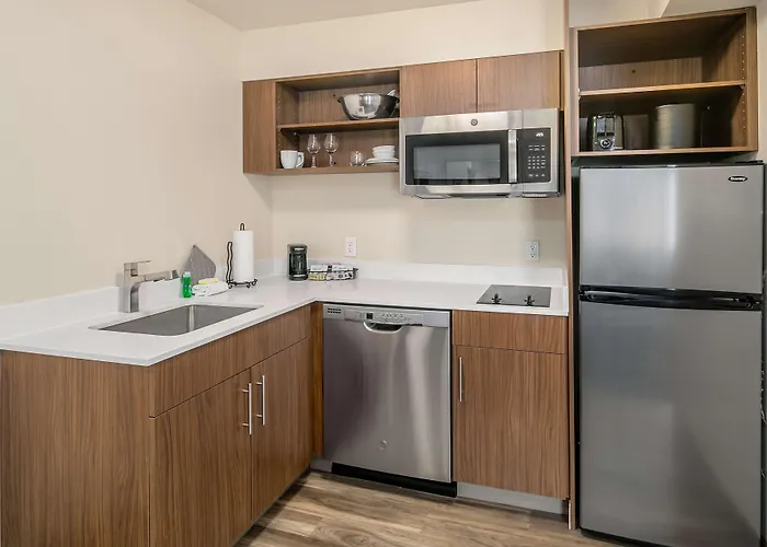 Executive Residency By Best Western Navigator Inn & Suites